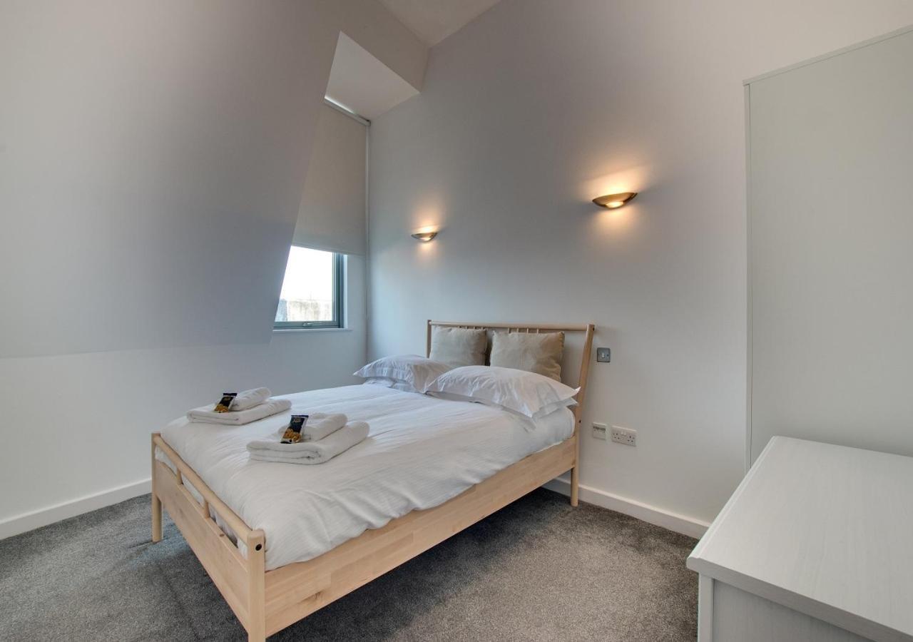 Crown Apartments 5A By Week2Week نيوكاسل أبون تاين المظهر الخارجي الصورة